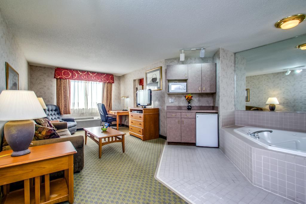 Everspring Inn & Suites Oskaloosa Rum bild